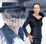 10-07-2001 Ans Markus at atelier in Amsterdam, July 10, 2001.

[keywords]Posed, Half Length, Eyecontact, Painting[/keywords]